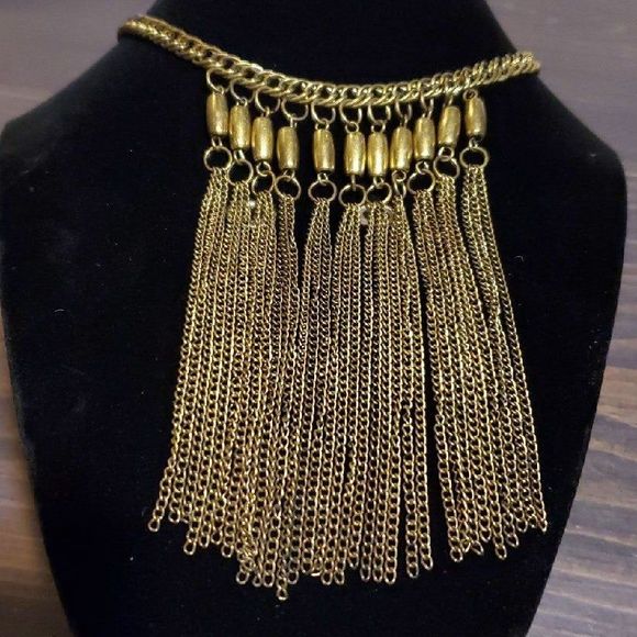 Fringe waterfall Statement Necklace - Picture 3 of 6
